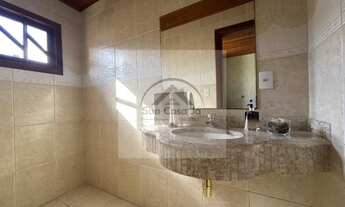 Imagem 11: Imperdível Casa de Luxo em Lauro de Freitas-BA, Bairro Portão: 5 Quartos, 3 Suítes, 7 Banh