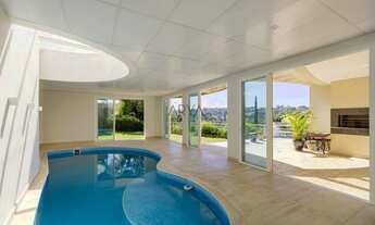 Imagem: Casa à venda em condomínio em Santa Felicidade