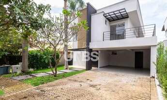 Imagem 2: Sobrado com 4 suítes no Portal do Sol 1