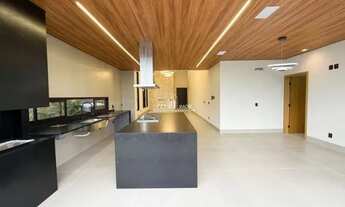 Imagem 7: Linda casa térrea no Condomínio Jardins Nápoles