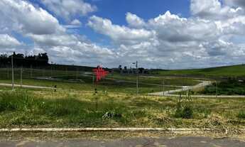 Imagem 2: Terreno/Padrão em Condomínio - Residencial - No bairro Borda da Mata - Borda do Lago - 711