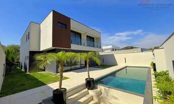 Imagem: Imóvel para venda possui 413 metros quadrados