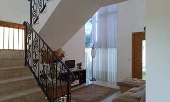 Imagem 2: Casa mobiliada com piscina no Solar do Campo