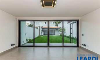 Imagem 2: SOBRADO - ACLIMAÇÃO - SP