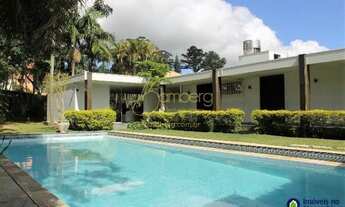 Imagem 3: Belíssima casa, ampla e em ótima localização. Confira!