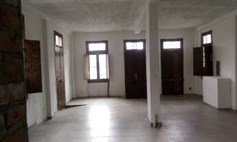 Imagem 4: Alugo ponto comercial na Agronômica, próximo a vários condomínios