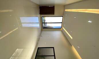 Imagem 3: Vendo Casa com 3 suítes no Condomínio Trianon em Anápolis