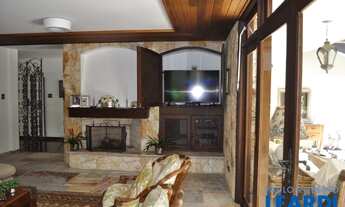 Imagem 4: CASA ASSOBRADADA - MORUMBI - SP