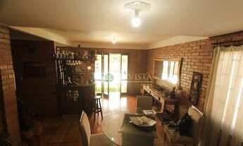 Imagem 5: Casa com 4 dormitórios sendo 3 suítes no Itacorubi