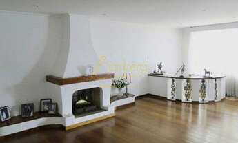 Imagem 4: Belíssimo sobrado, espaçoso e em ótima localização. Confira!