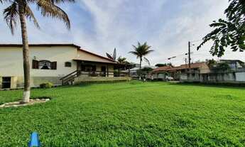 Imagem 2: Casa Padrão Casa com 4 dormitórios