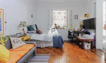 Imagem 6: Casa Imponente, Raridade em estilo neoclássico