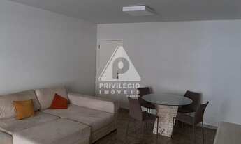 Imagem 2: 2 quartos, dependência completa e 1 vaga