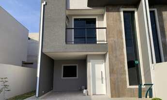 Imagem 2: Sobrado para Venda em Fazenda Rio Grande, Iguaçu, 3 dormitórios, 1 suíte, 2 banheiros, 1 v