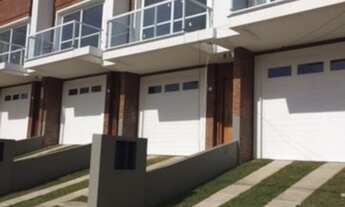 Imagem: Porto Alegre - Casa Padrão - Portal Do