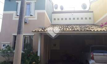 Imagem 2: Sobrado de 4 Dormitórios em condomínio fechado