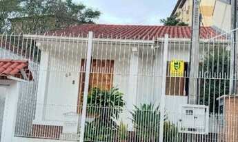 Imagem 2: Porto Alegre - Casa Padrão - Teresópolis