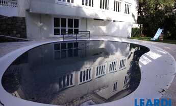 Imagem 5: CASA ASSOBRADADA - PANAMBY - SP