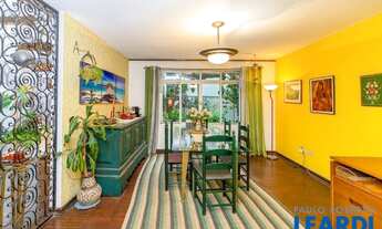 Imagem: CASA ASSOBRADADA - BROOKLIN - SP