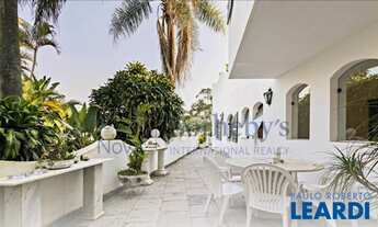 Imagem 4: CASA ASSOBRADADA - REAL PARQUE - SP