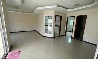 Imagem 2: Village Park / Casa 2 Pisos / 4 Quartos / Aleixo