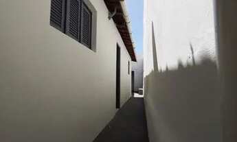 Imagem 5: Casa encantadora para locação no Alecrim próximo a Marinha 3/4, uma suíte máster