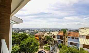 Imagem 3: Casa para Venda - 300m², 3 dormitórios, sendo 1 suites, 4 vagas - Teresópolis