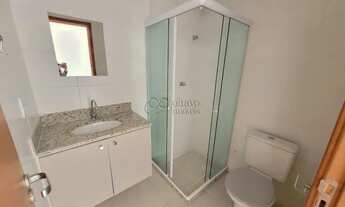 Imagem 6: Amplo apartamento para aluguel nos Cavaleiros com 3 quartos e 1 suíte! Planejados na cozin