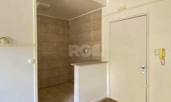 Imagem 5: Apartamento compacto, em frente à UERGS e próximo ao Gasômetro