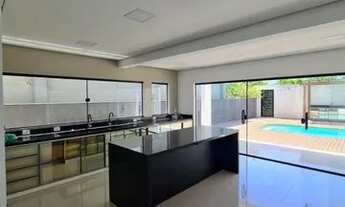 Imagem 7: Casa de condomínio para aluguel tem 300 metros quadrados com 3 quartos