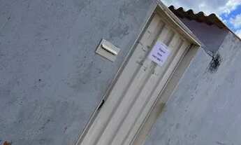 Imagem 3: Kit na 25 da norte.. frente ao terminal do metrô Ceilândia norte