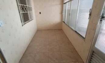 Imagem 7: Casa Grande com quinta e varanda! Rua tranquila