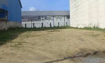 Imagem 7: Galpao de 1086 metros quadrados com 7 docas mais 2mil de terreno para área de manobra