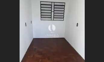 Imagem 5: CASA À VENDA 4 DORMITÓRIOS E 4 BANHEIROS