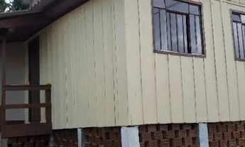 Imagem 2: Casa em ótima localização no Santa Candida, prox. à Rua principal Fernando De Noronha