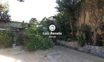 Imagem 6: Casa com 190 m², 06 quartos 01 Suíte,03 banhos,04 vagas, 02 salas