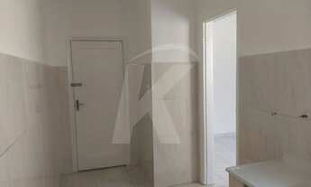 Imagem 6: Apartamento com 2 quartos, sala, cozinha, banheiro e área de serviço