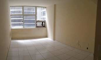 Imagem 1: Imóvel para aluguel possui 32 metros quadrados em Centro - Rio de Janeiro - RJ