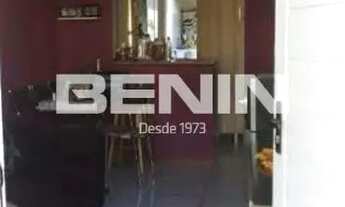 Imagem 2: Casa com 2 dormitórios e demais dependências no condomínio São João no bairro Olaria. Casa