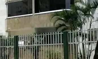 Imagem 3: Imóvel para venda tem 120 metros quadrados com 3 quartos em Costa Azul - Salvador - BA