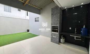 Imagem 4: LINDA CASA DE OPORTUNIDADE NO RESIDENCIAL SUL COM FINO ACABAMENTO, ENERGIA SOLAR E MOBÍLIA