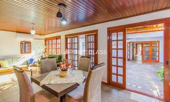 Imagem: Casa com 4 dormitórios sendo 1 suíte