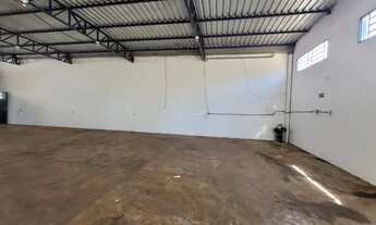 Imagem 2: Galpão de 300 m² - localizado em Igarapava-SP