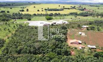 Imagem 6: Área Na Saída para Nerópolis