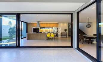 Imagem: CASA EM CONDOMÍNIO FECHADO COM 4 QUARTOS