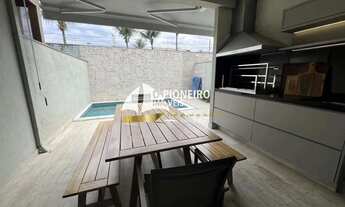 Imagem 2: Casa disponível para locação anual e venda em Juquehy