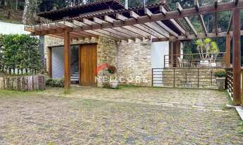 Imagem: Casa de condomínio em Vale Encantado