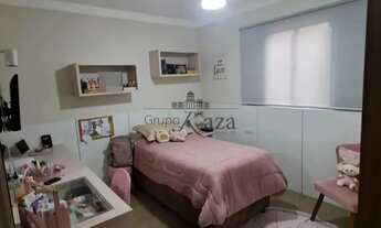 Imagem 7: Oportunidade - Casa Térrea - Jardim das Indústrias - 3 Dormitórios - 135m²
