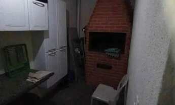 Imagem 6: Barracão no Mary Dota