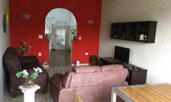 Imagem 5: Ampla casa de dois quartos, na Praça da Bandeira - Vilar dos Teles - SJM